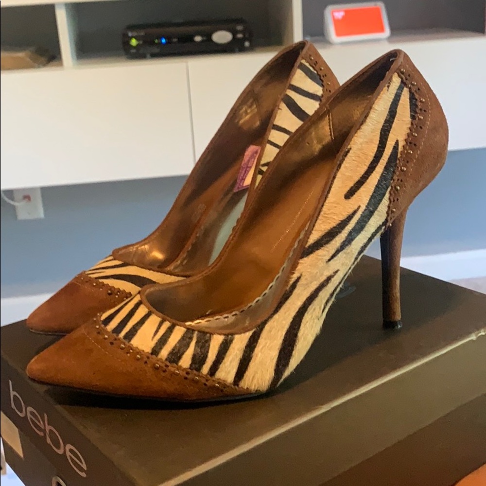 Heels - Picture 2 of 3